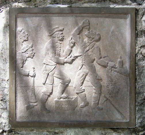 [ ECV Saloon Monument ]