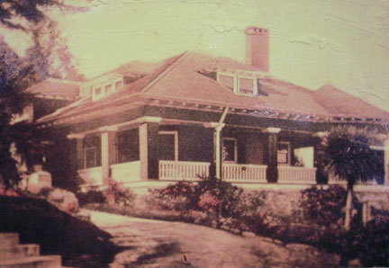 [ Photo of Henry Miller summer home. ]