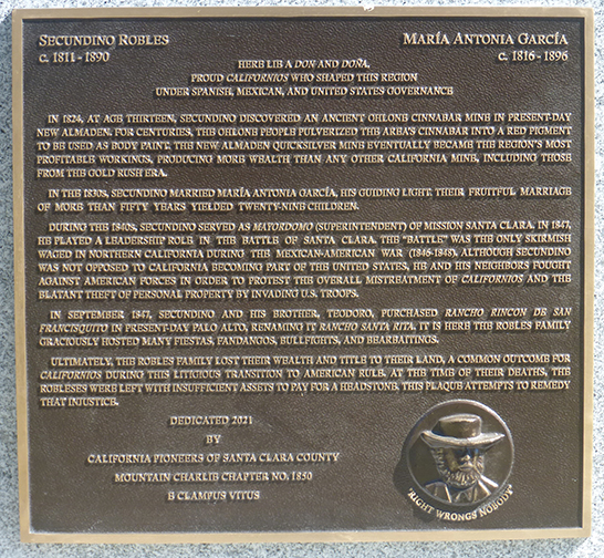 Photo of plaque close-up
