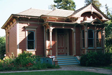 [ Photo of Umbarger House.]